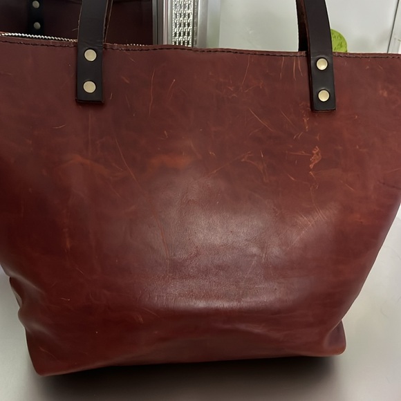 Pre loved Portland Leather Large Zip Tote in Cognac - Picture 4 of 8